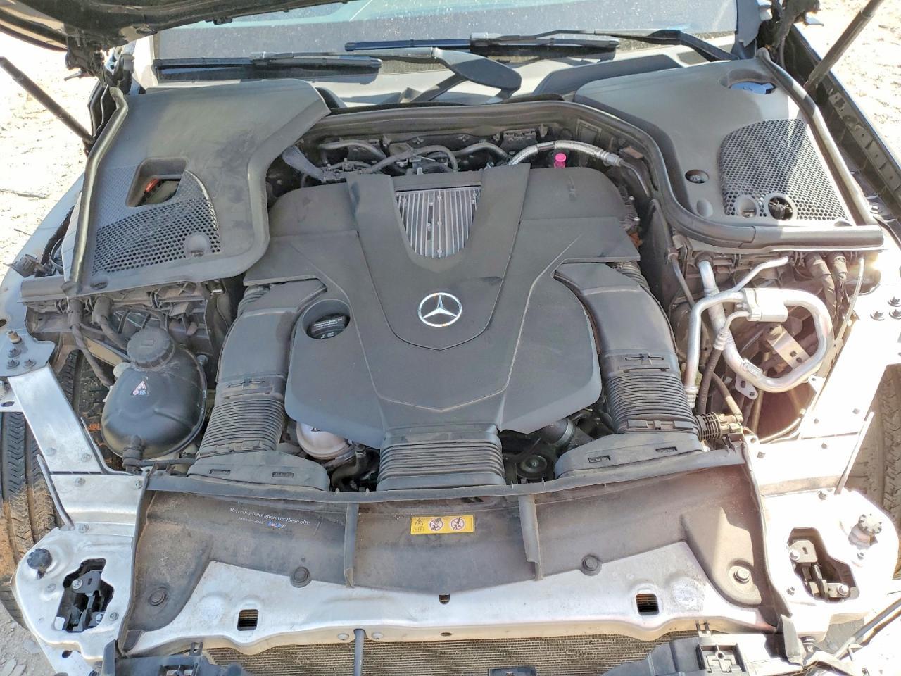 2018 Mercedes-Benz E 400 4Matic - zdjęcie 11