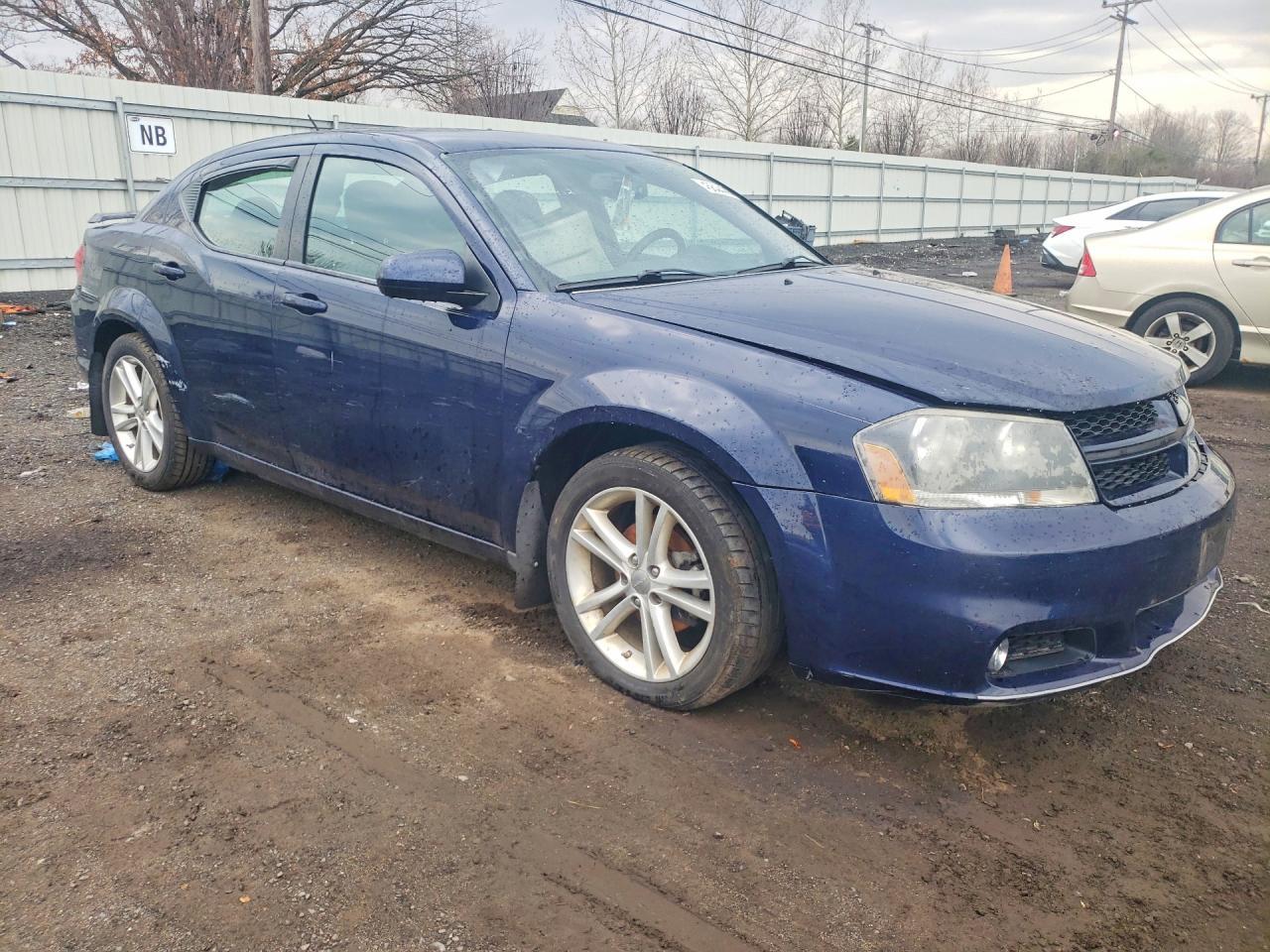2013 Dodge Avenger Sxt - zdjęcie 4