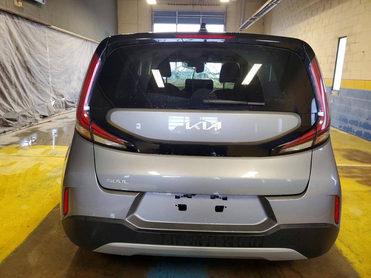 2025 Kia Soul Lx - zdjęcie 6