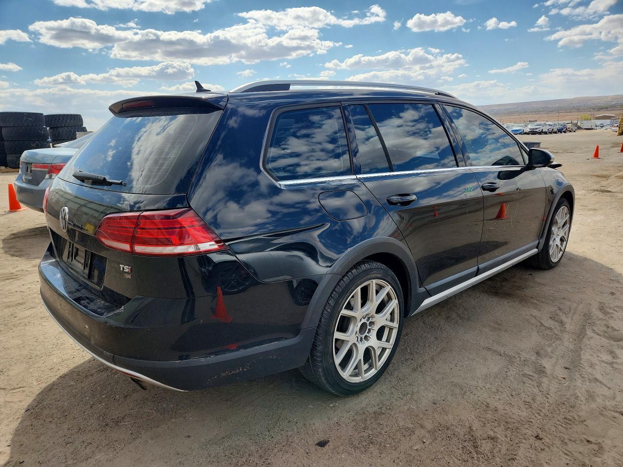 2018 Volkswagen Golf Alltrack S - zdjęcie 3