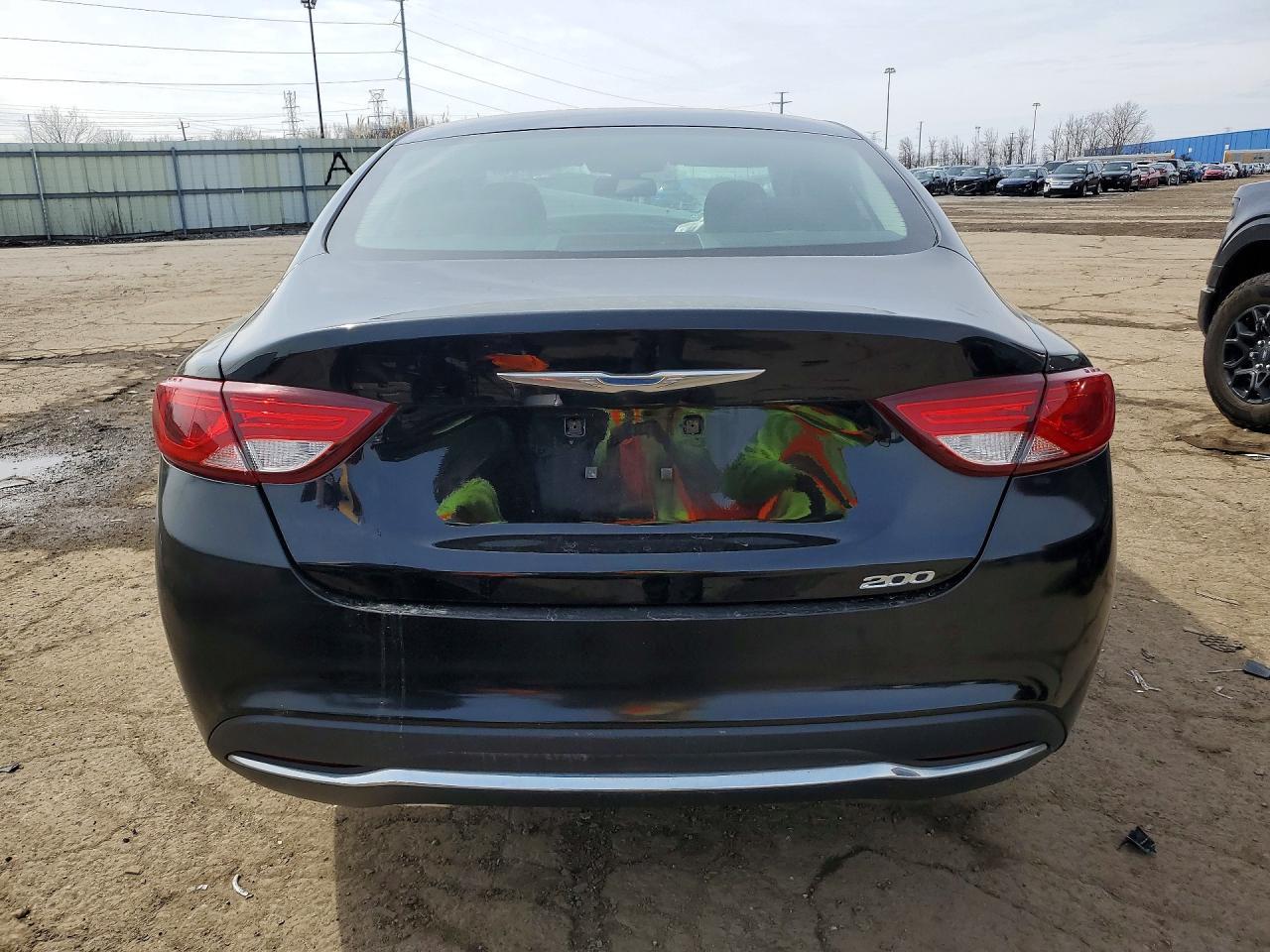 2015 Chrysler 200 Limited - zdjęcie 6