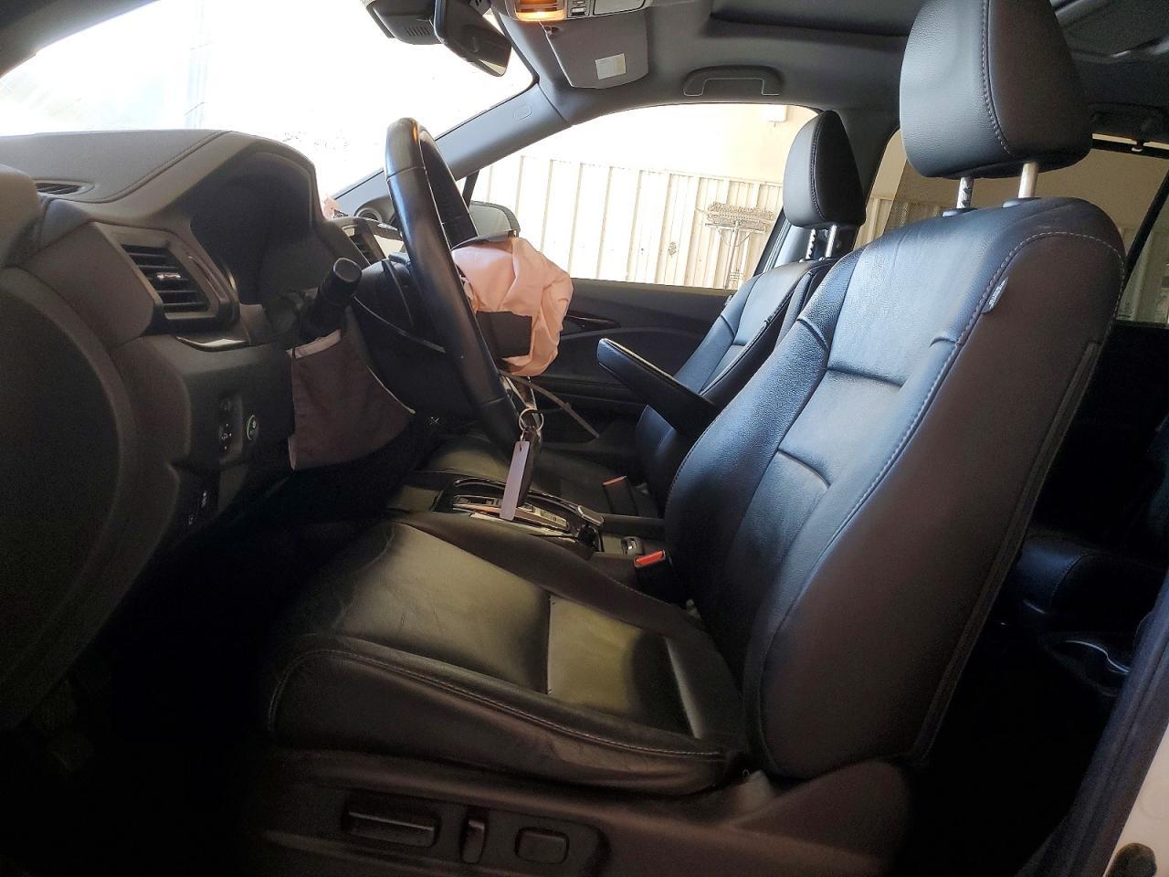 2021 Honda Pilot Touring - zdjęcie 7