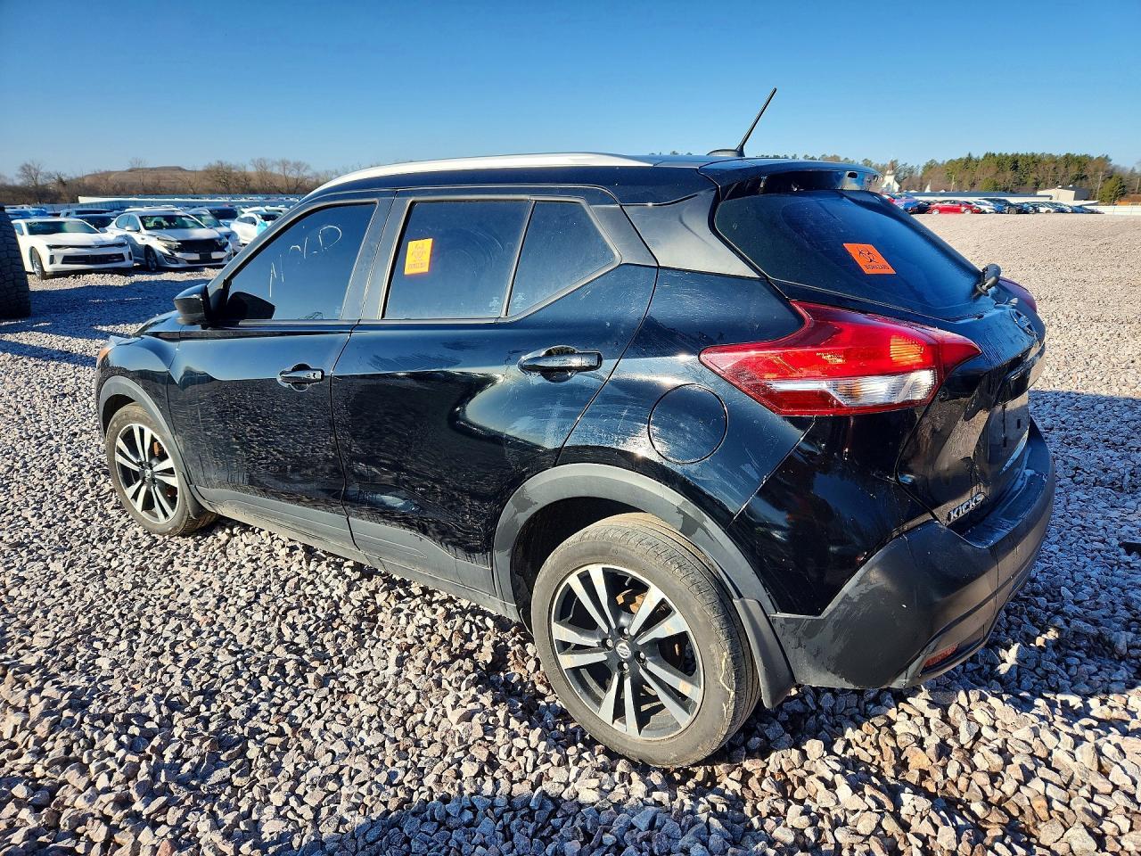 2019 Nissan Kicks Sv - zdjęcie 2