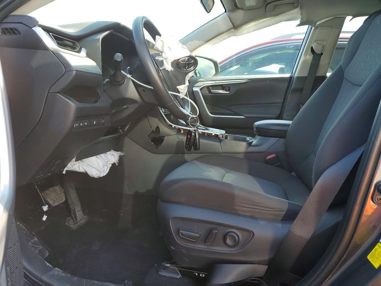 2025 Toyota Rav4 Hybrid Xle - zdjęcie 7
