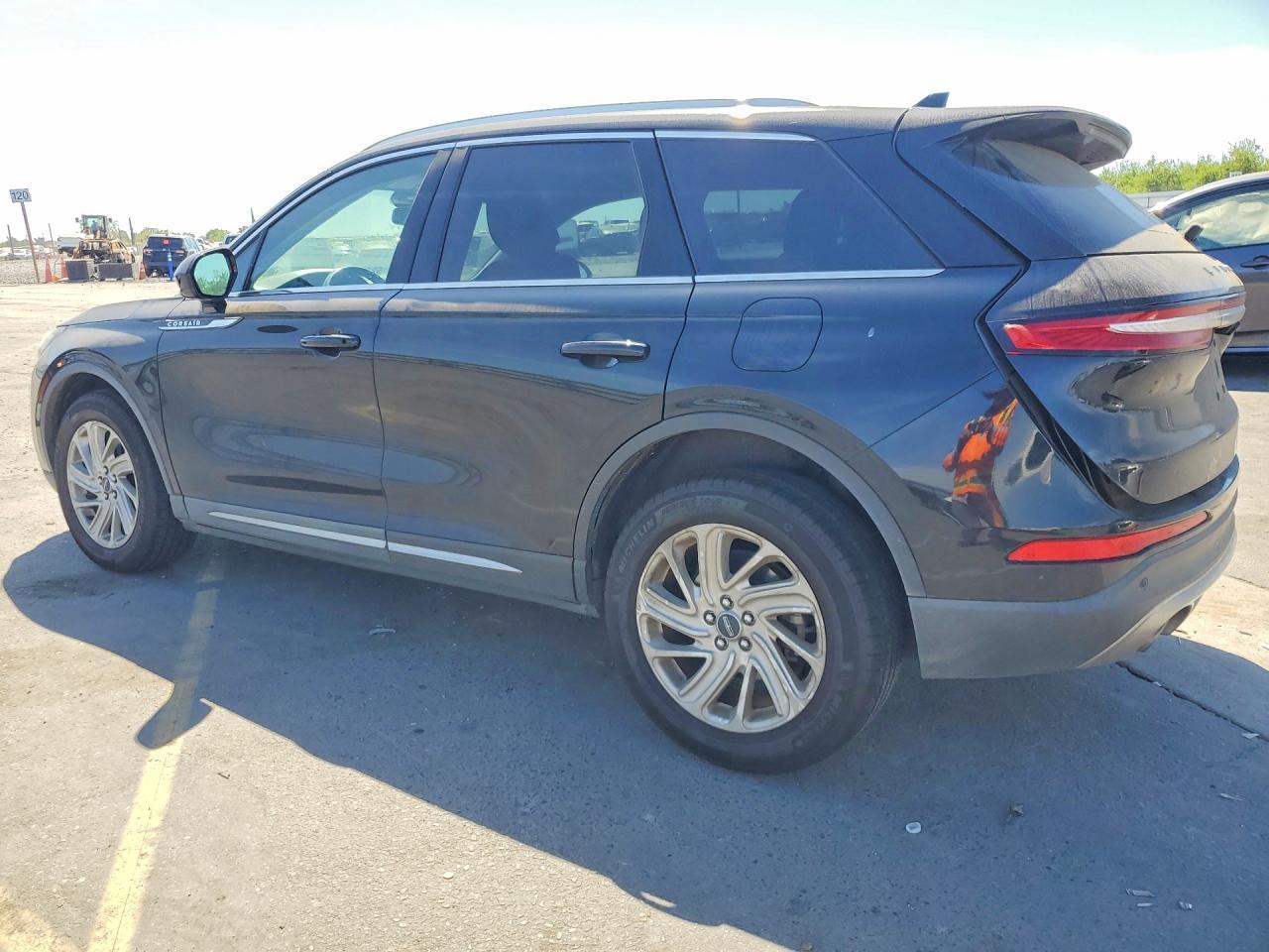 2020 Lincoln Corsair - zdjęcie 2