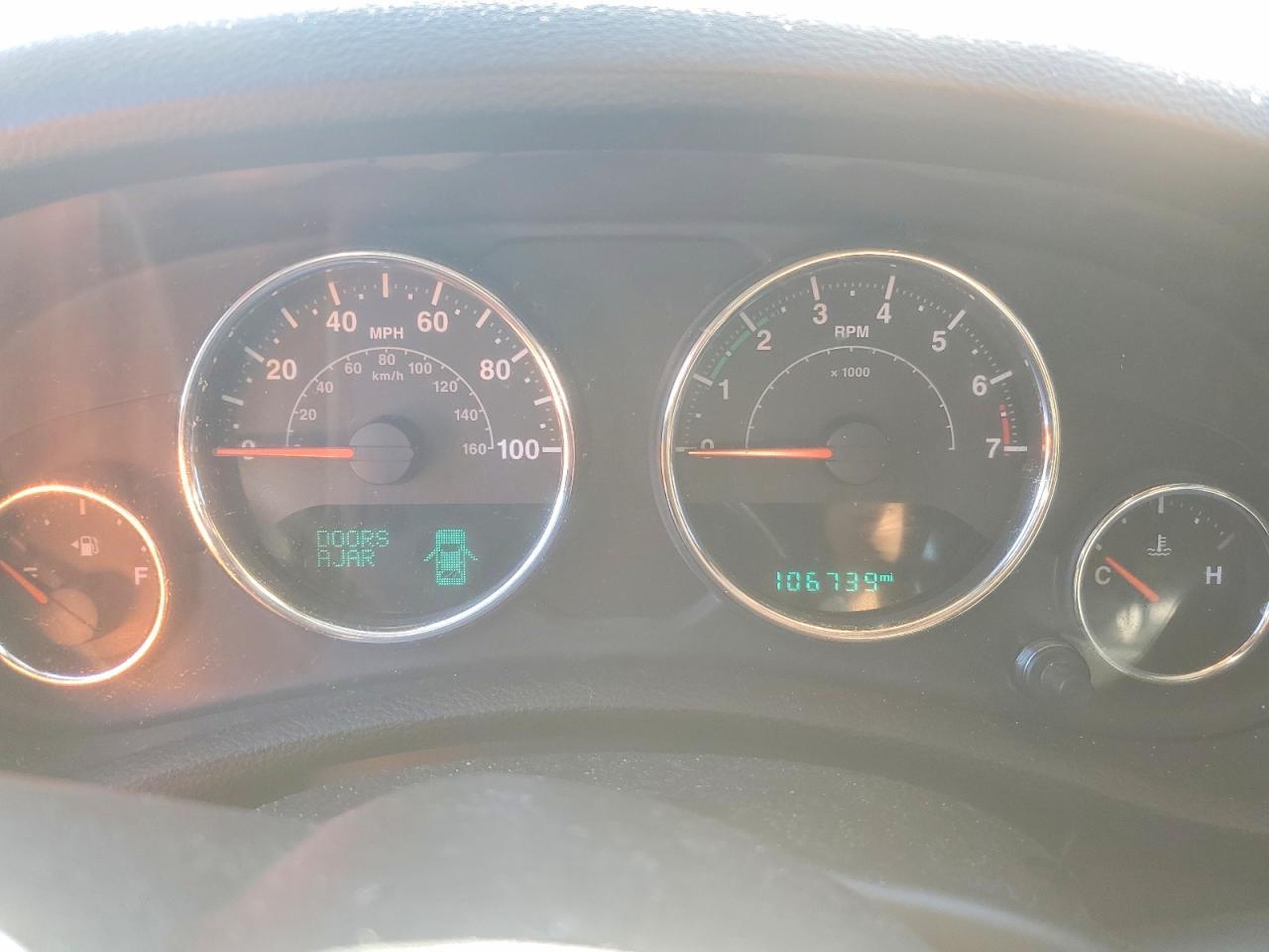 2017 Jeep Wrangler Sport - zdjęcie 9