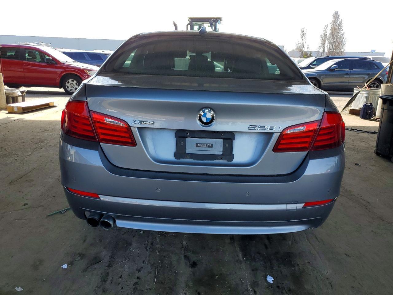 2013 BMW 528 Xi - zdjęcie 6