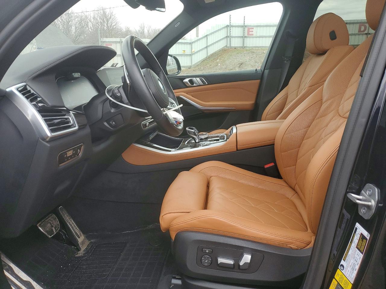 2023 BMW X5 - zdjęcie 7