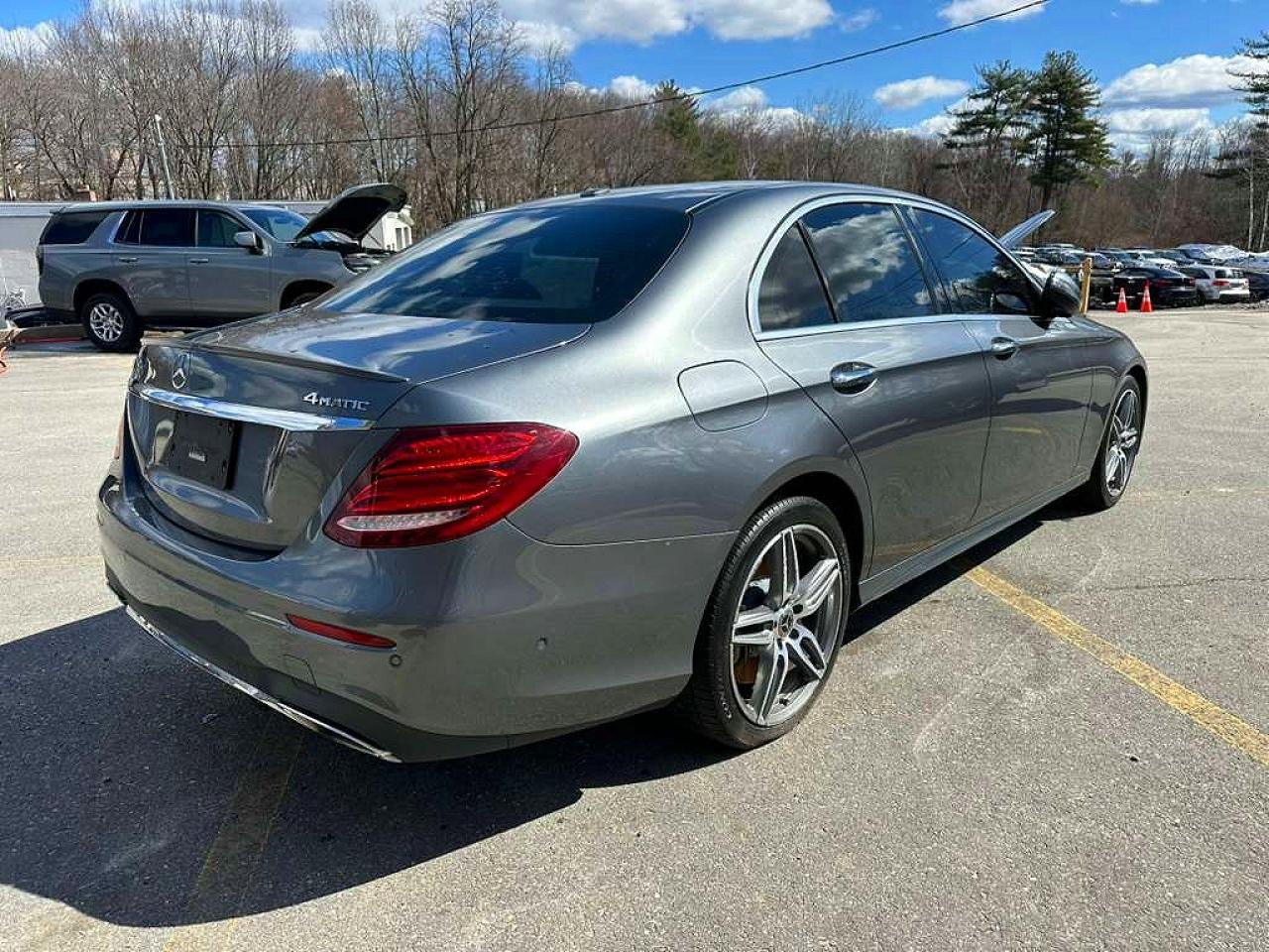 2018 Mercedes-Benz E 400 4Matic - zdjęcie 3
