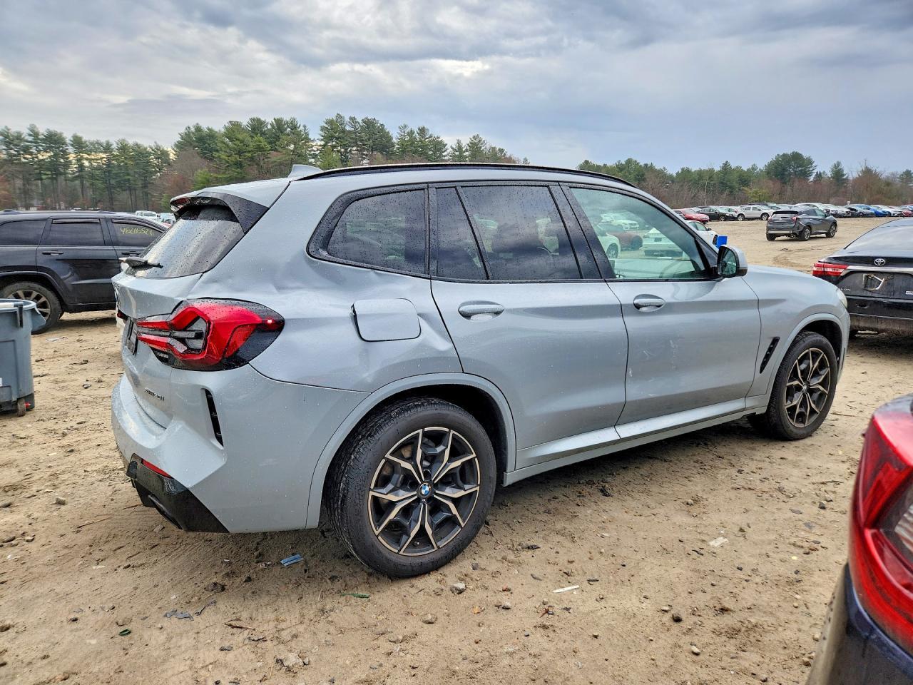 2022 BMW X3 xDrive30I - zdjęcie 3