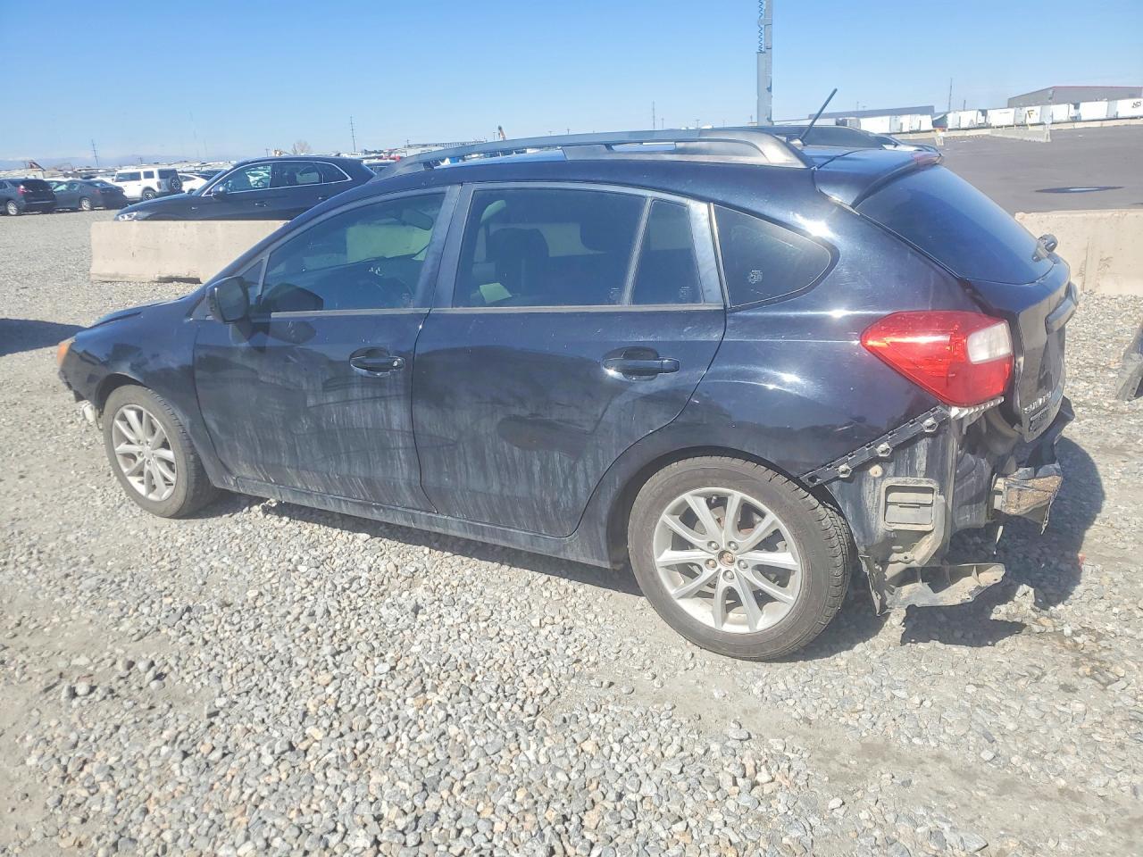 2013 Subaru Impreza Premium - zdjęcie 2