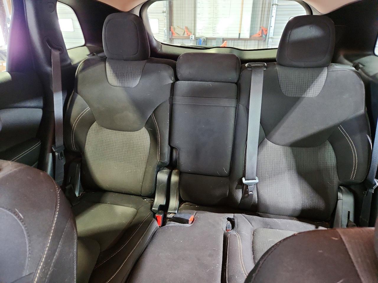 2017 Jeep Cherokee Latitude - zdjęcie 10