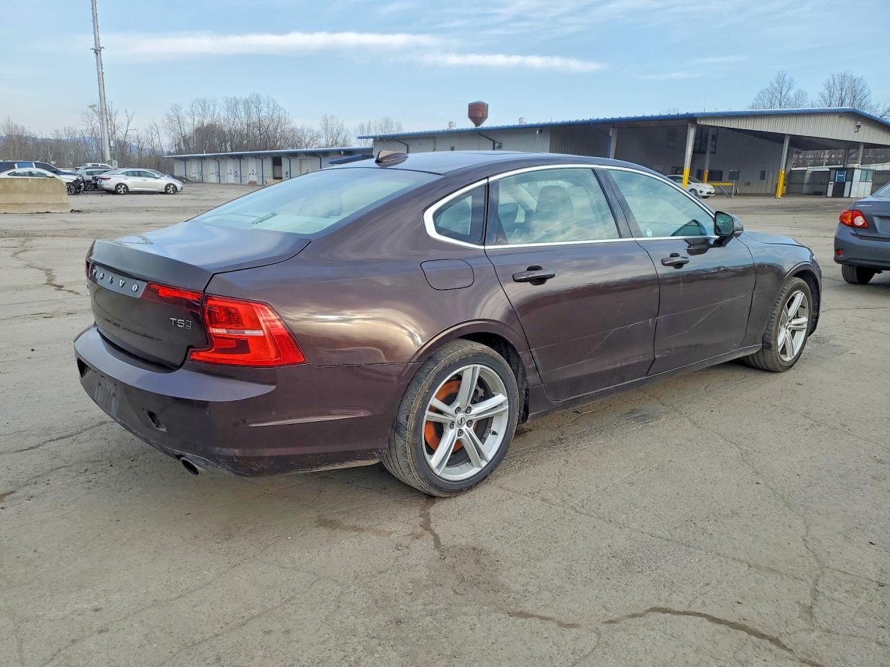 2018 Volvo S90 T5 Momentum - zdjęcie 3