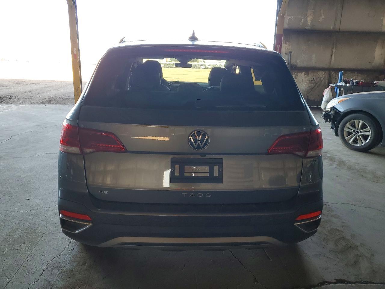 2023 Volkswagen Taos Se - zdjęcie 6