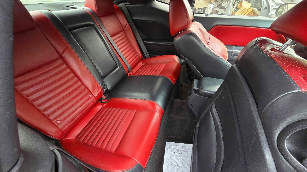 2014 Dodge Challenger R - zdjęcie 6