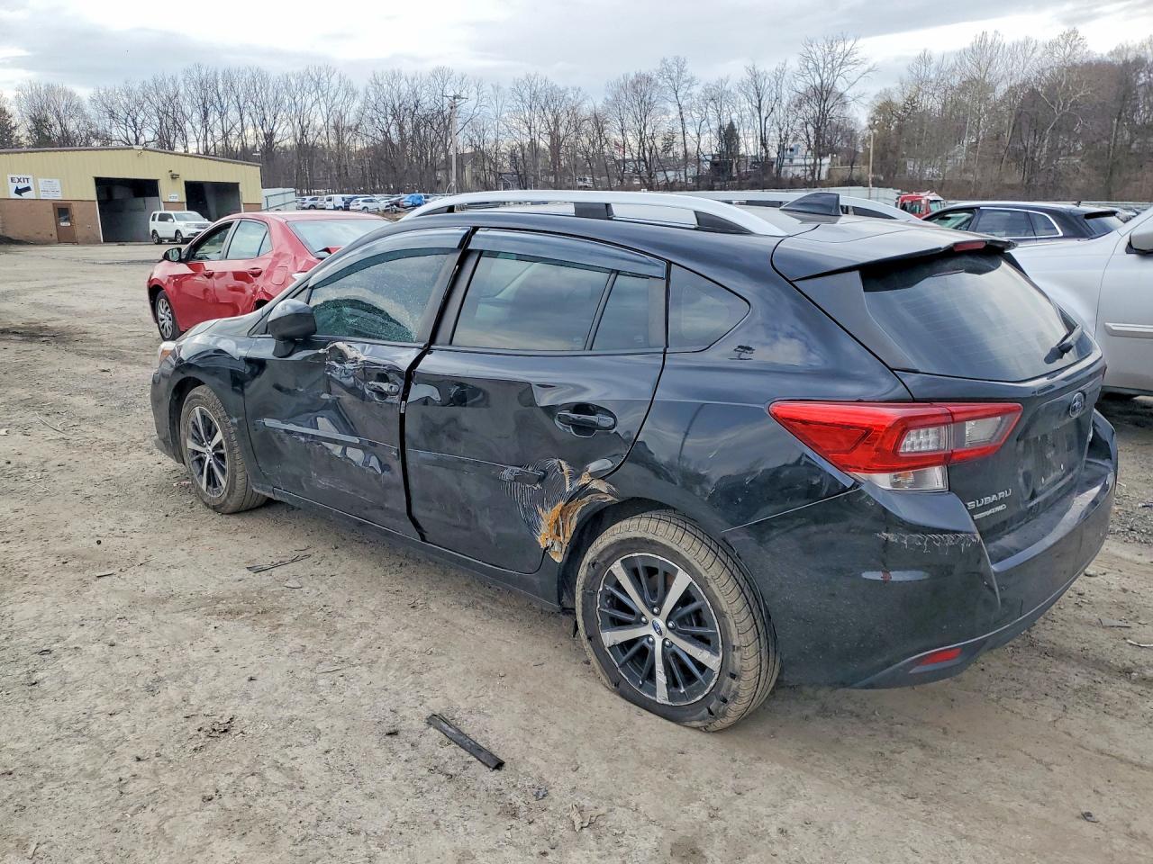 2021 Subaru Impreza Premium - zdjęcie 2