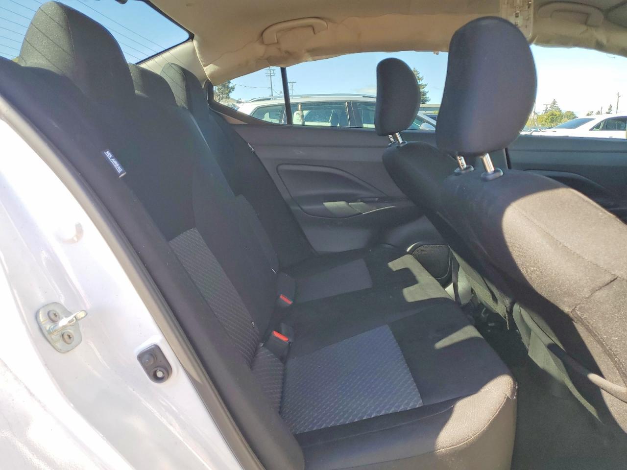 2024 Nissan Versa S - zdjęcie 10