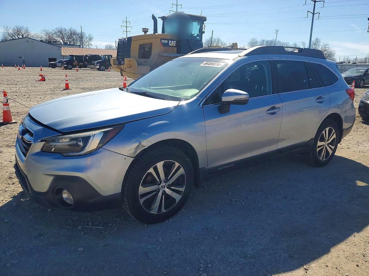 2018 Subaru Outback 2.5I Limited - zdjęcie główne