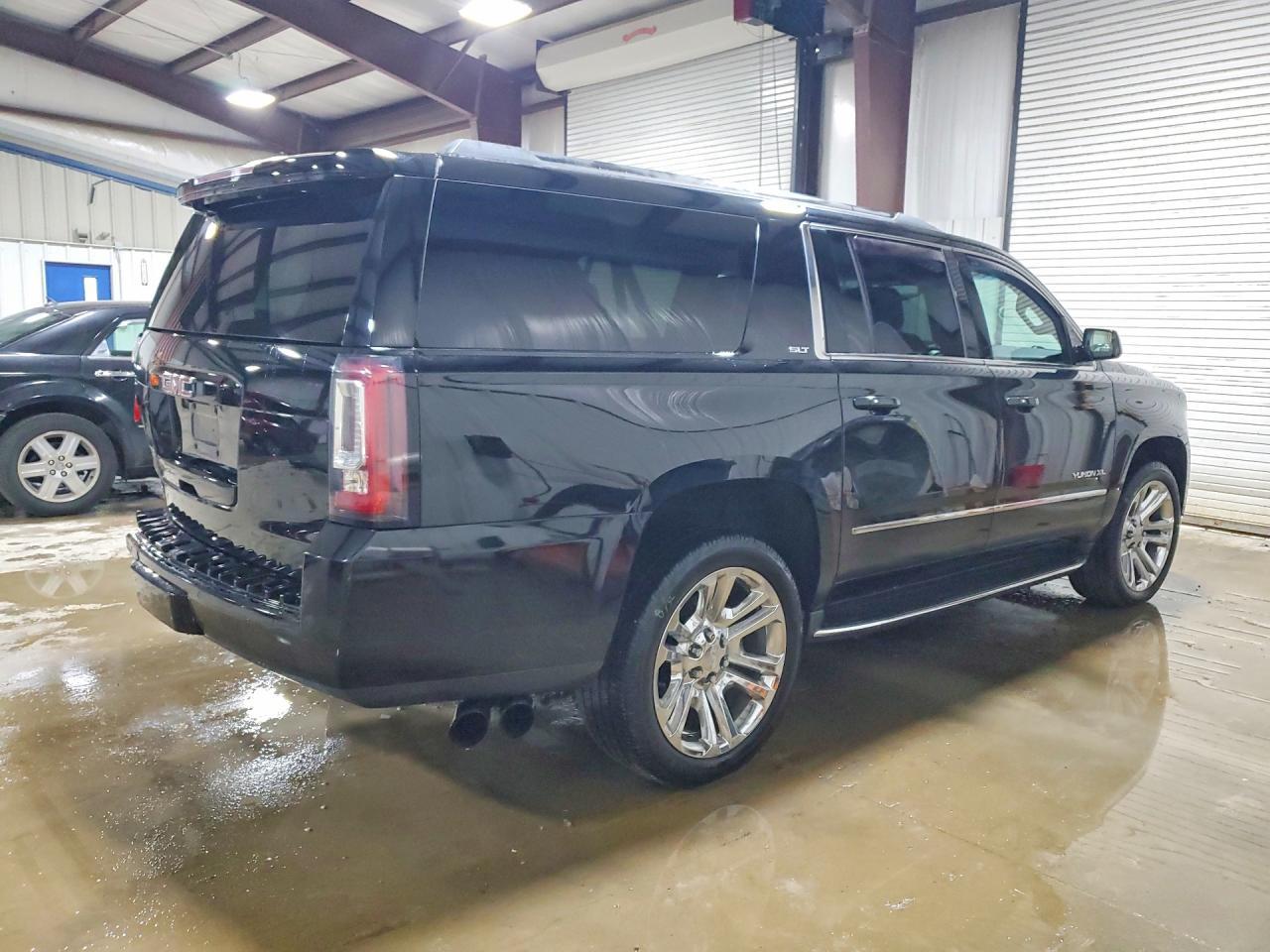2018 GMC Yukon Xl K1500 Slt - zdjęcie 3