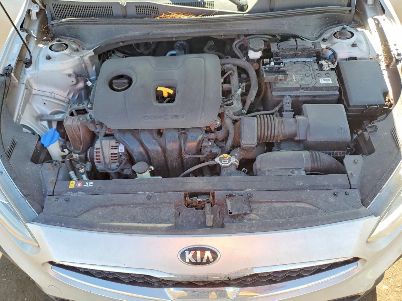 2019 Kia Forte S - zdjęcie 11