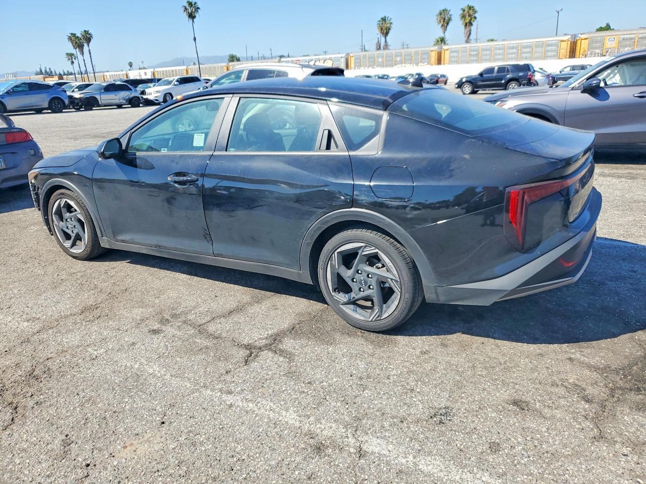 2025 Kia K4 Ex - zdjęcie 3