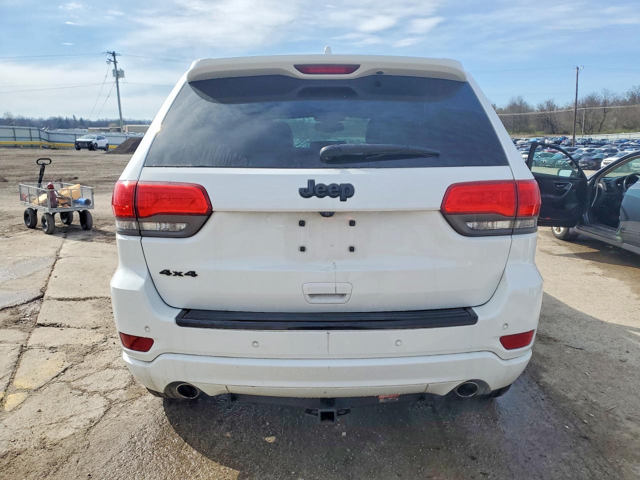 2015 Jeep Grand Cherokee Laredo - zdjęcie 6