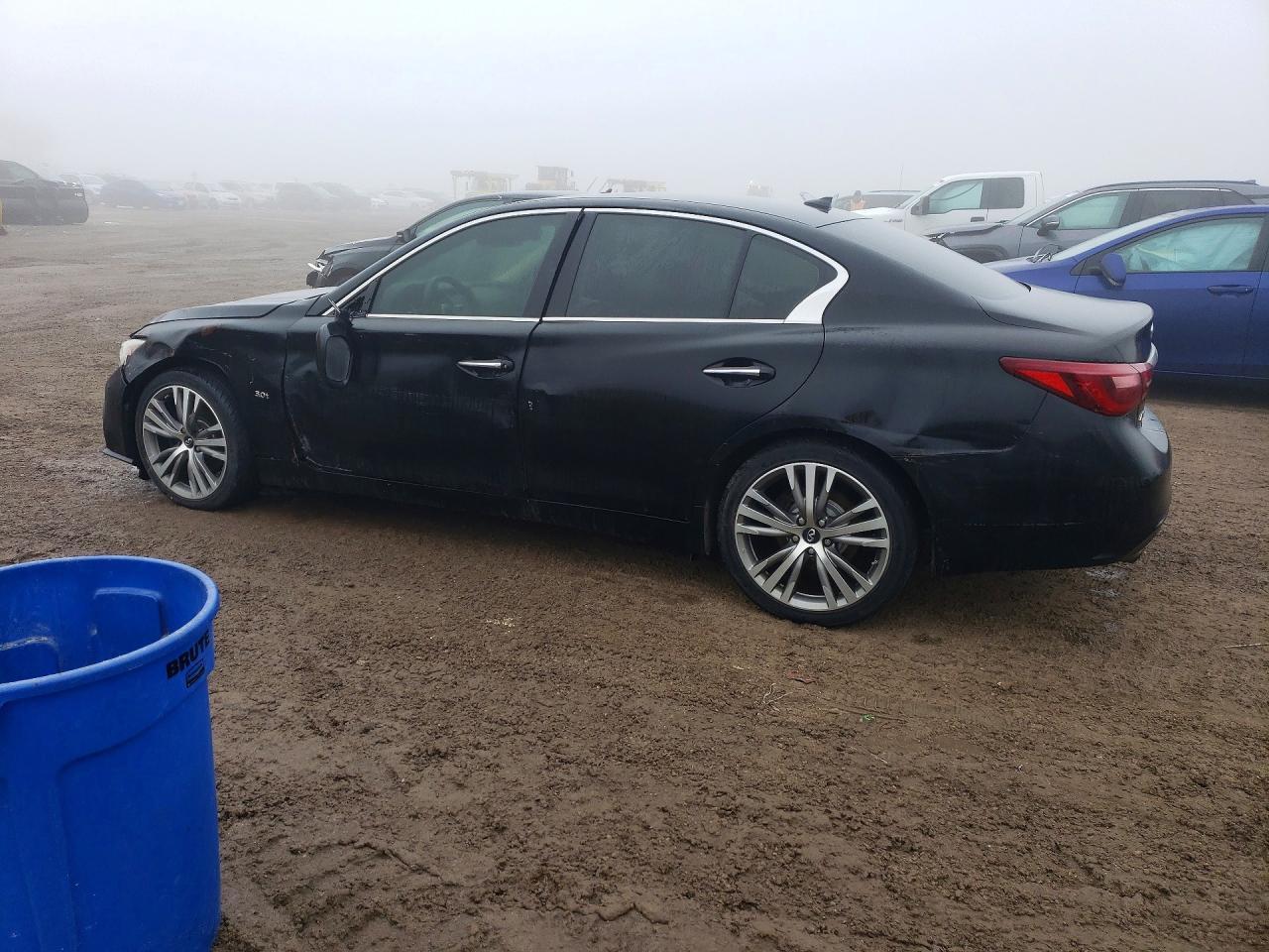 2018 Infiniti Q50 Luxe - zdjęcie 2