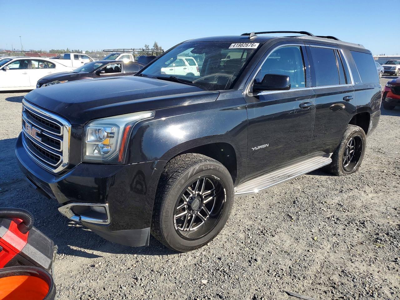 2015 GMC Yukon Slt - zdjęcie główne