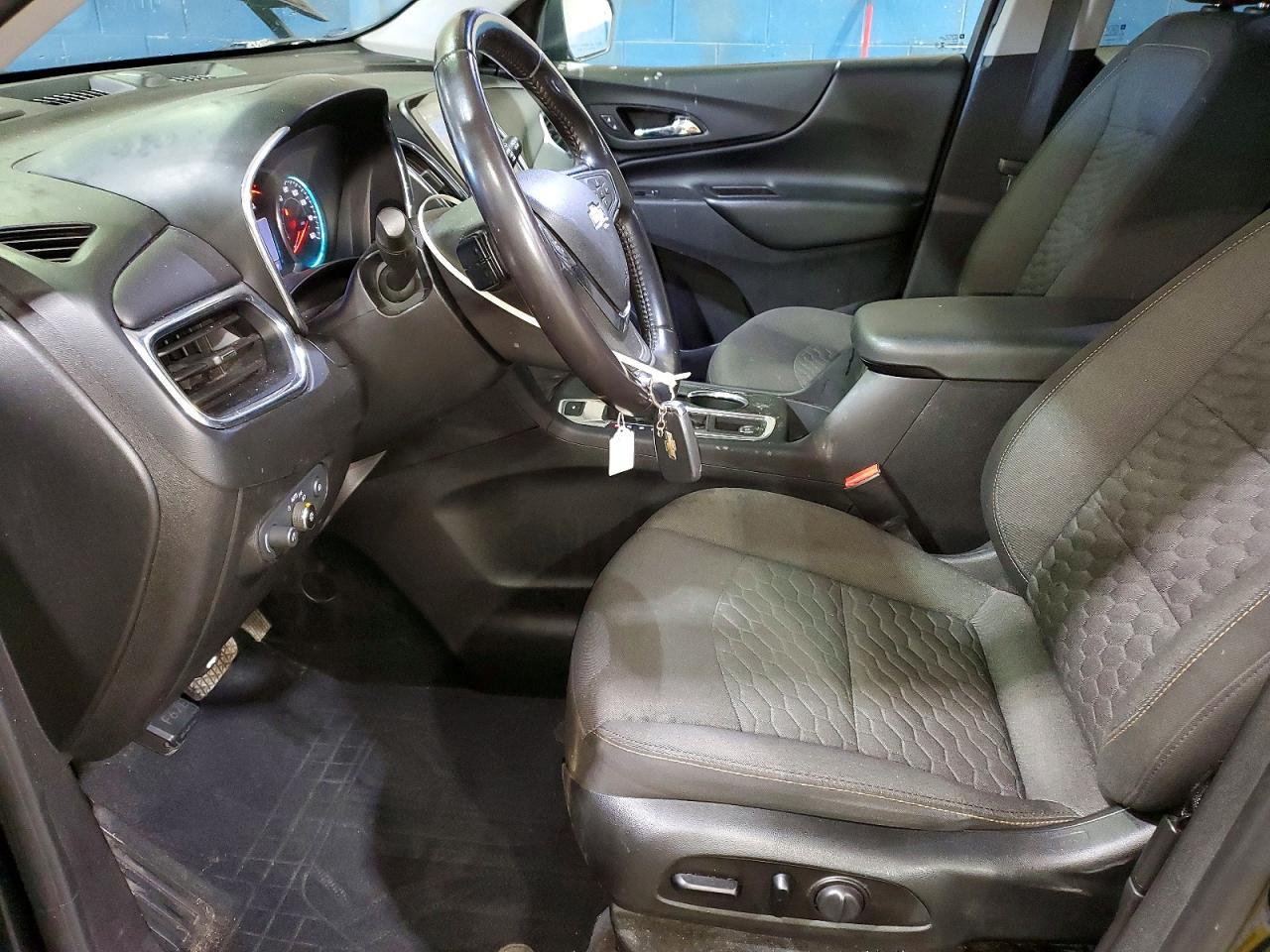 2021 Chevrolet Equinox Lt - zdjęcie 7