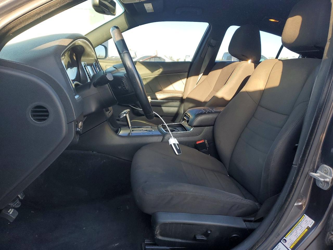 2013 Dodge Charger R - zdjęcie 7