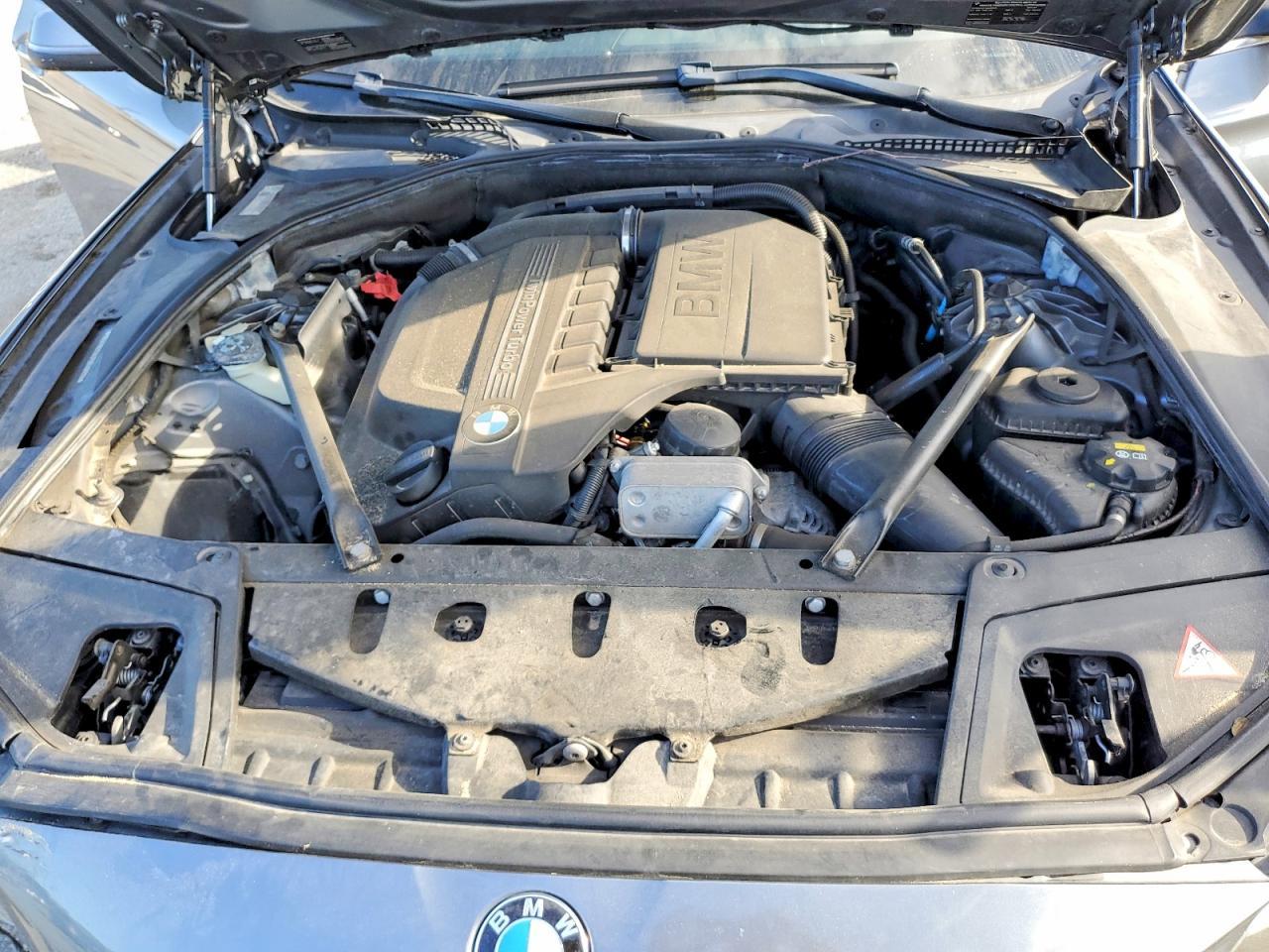 2015 BMW 535 Xi - zdjęcie 11