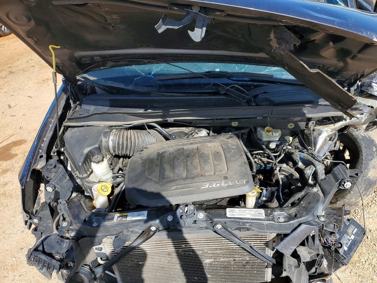 2017 Dodge Grand Caravan Gt - zdjęcie 12