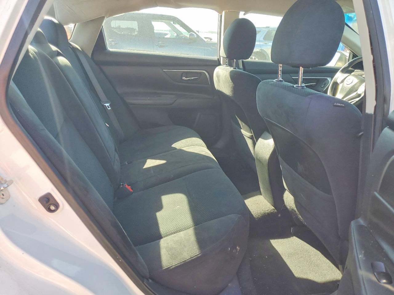 2015 Nissan Altima 2.5 - zdjęcie 10