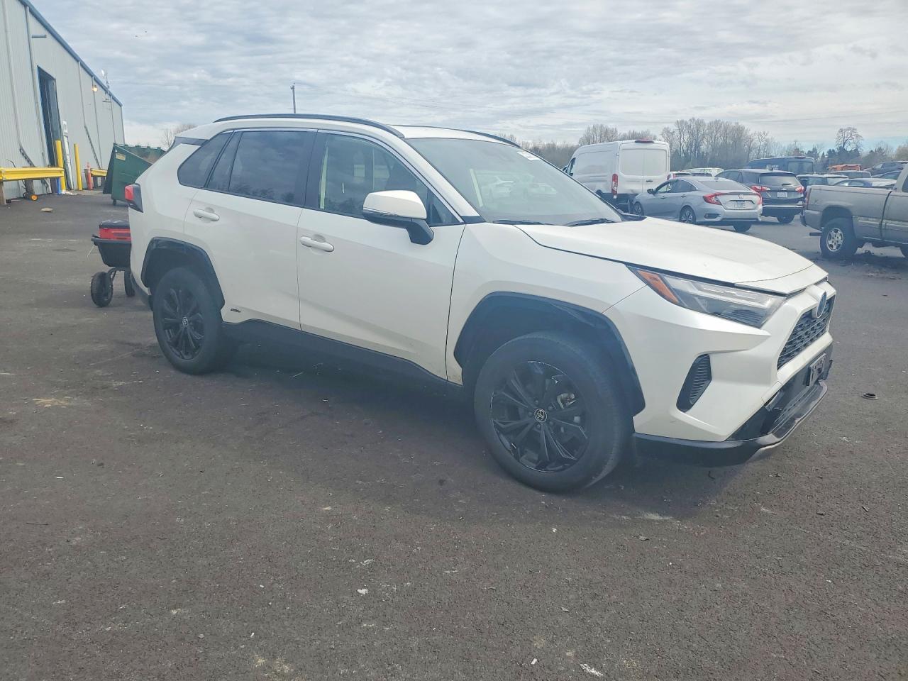 2022 Toyota Rav4 Hybrid Se - zdjęcie 4