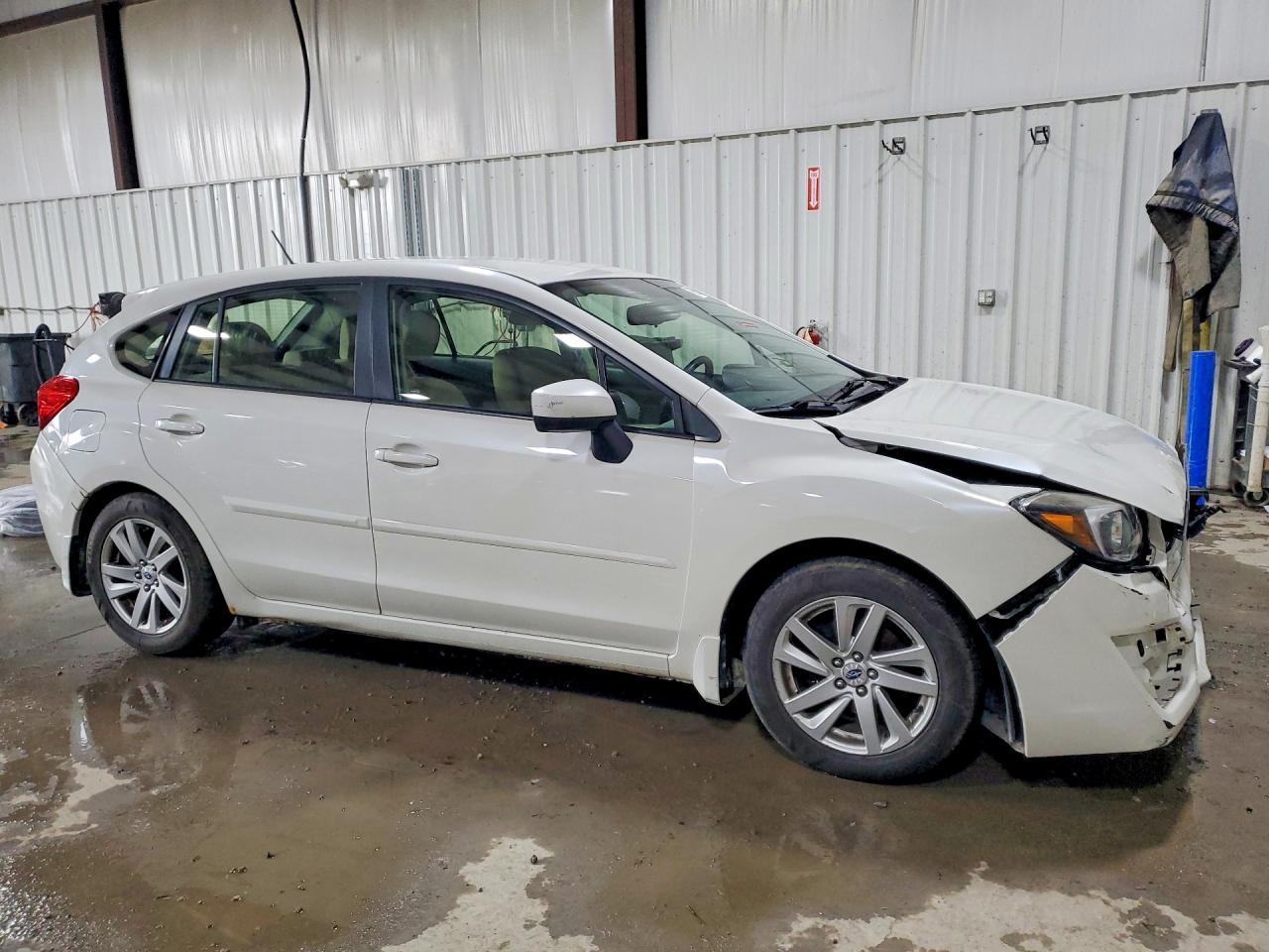 2015 Subaru Impreza Premium - zdjęcie 4