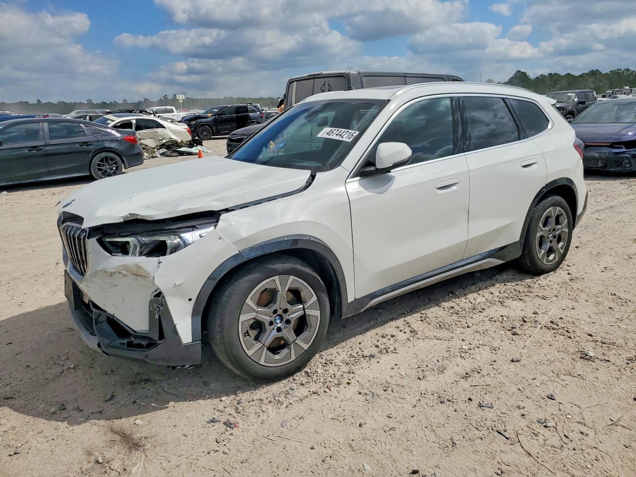 2025 BMW X1 xDrive28I - zdjęcie główne