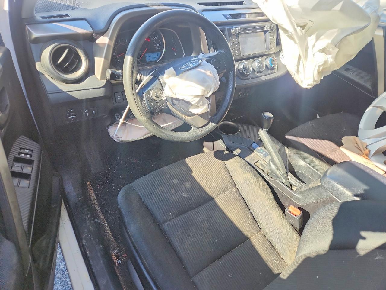 2015 Toyota Rav4 Le - zdjęcie 8