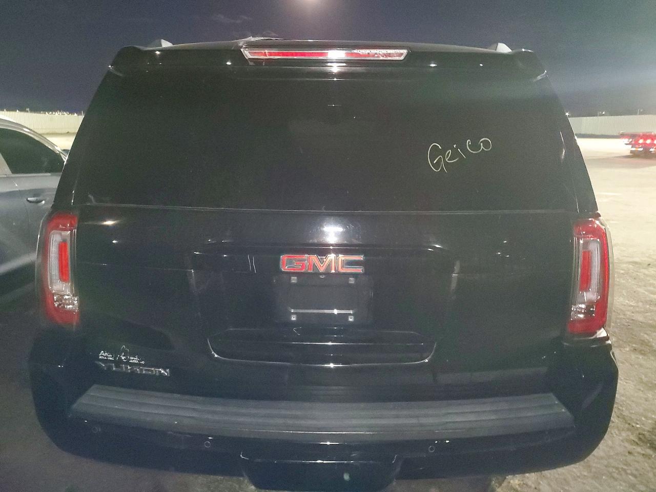 2015 GMC Yukon Slt - zdjęcie 6