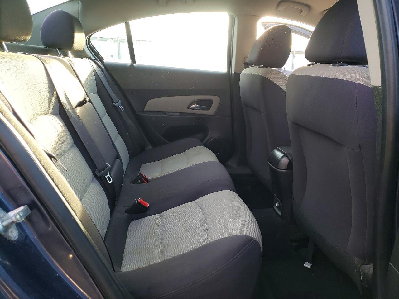 2014 Chevrolet Cruze Ls - zdjęcie 10