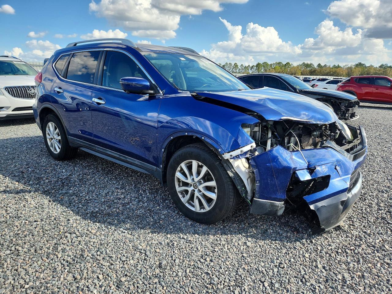 2018 Nissan Rogue S - zdjęcie 4