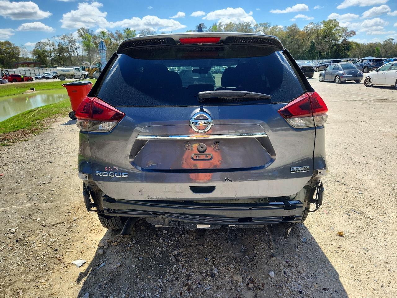 2019 Nissan Rogue S - zdjęcie 6