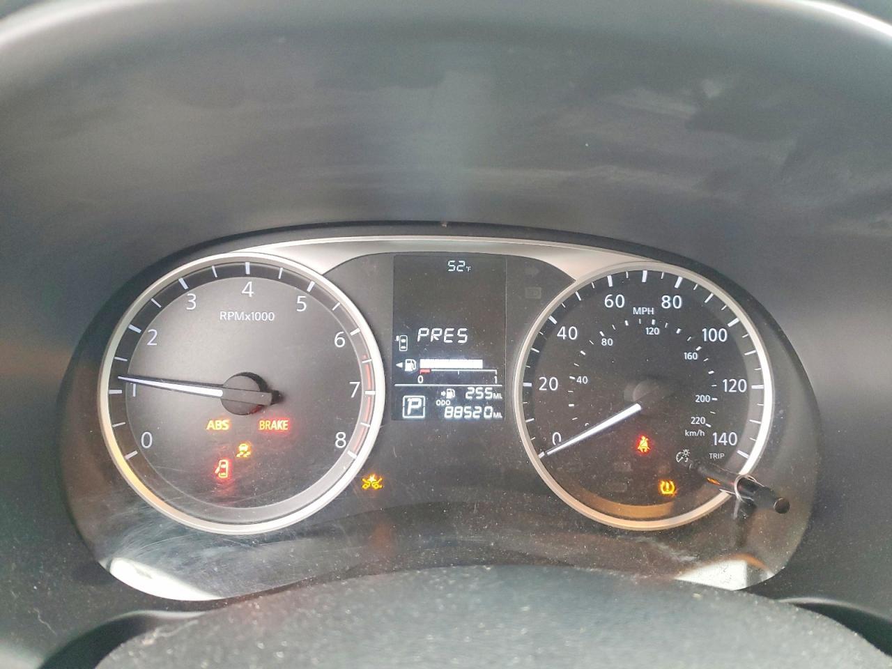 2019 Nissan Kicks S - zdjęcie 9