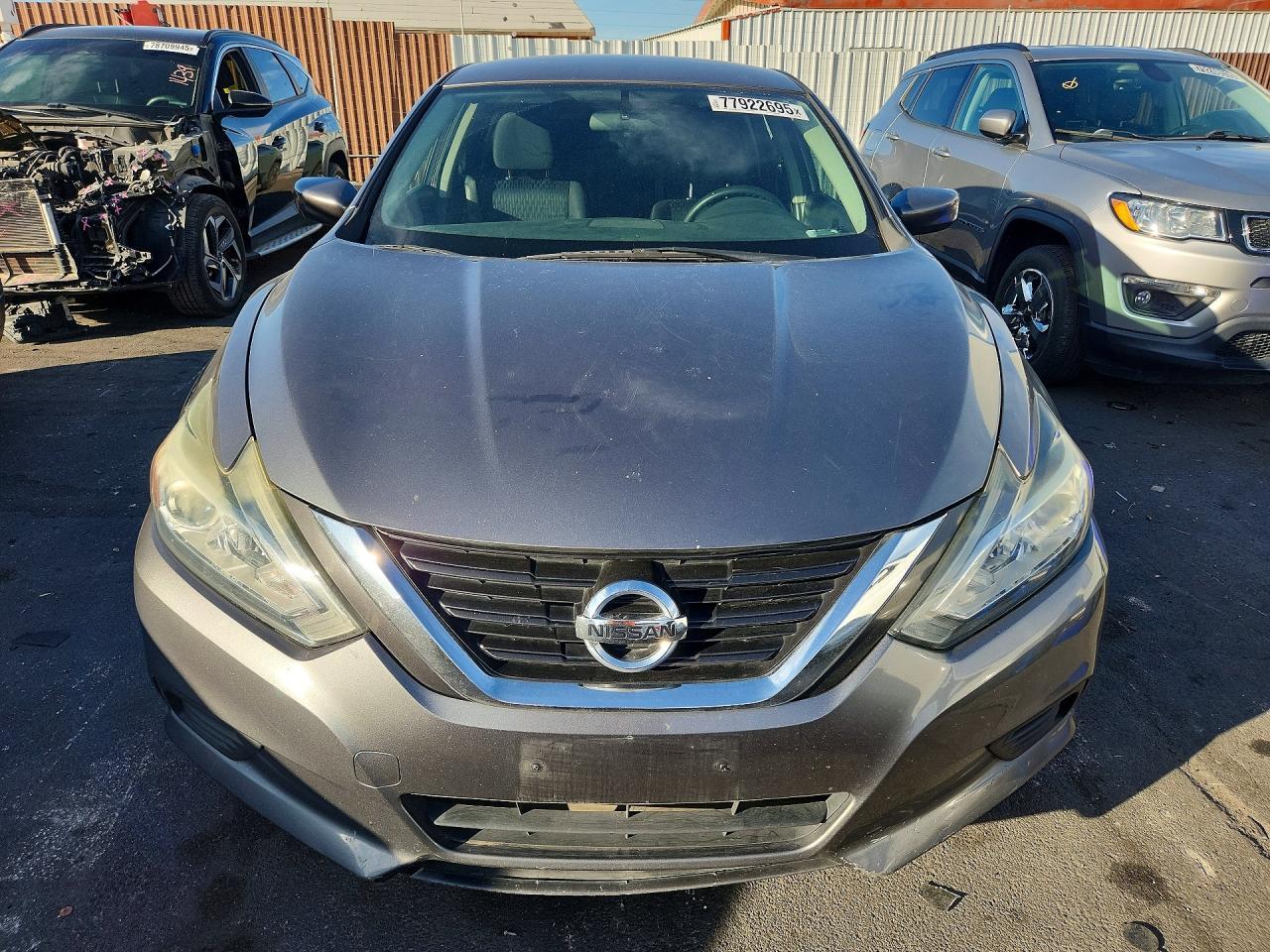 2017 Nissan Altima 2.5 - zdjęcie 5