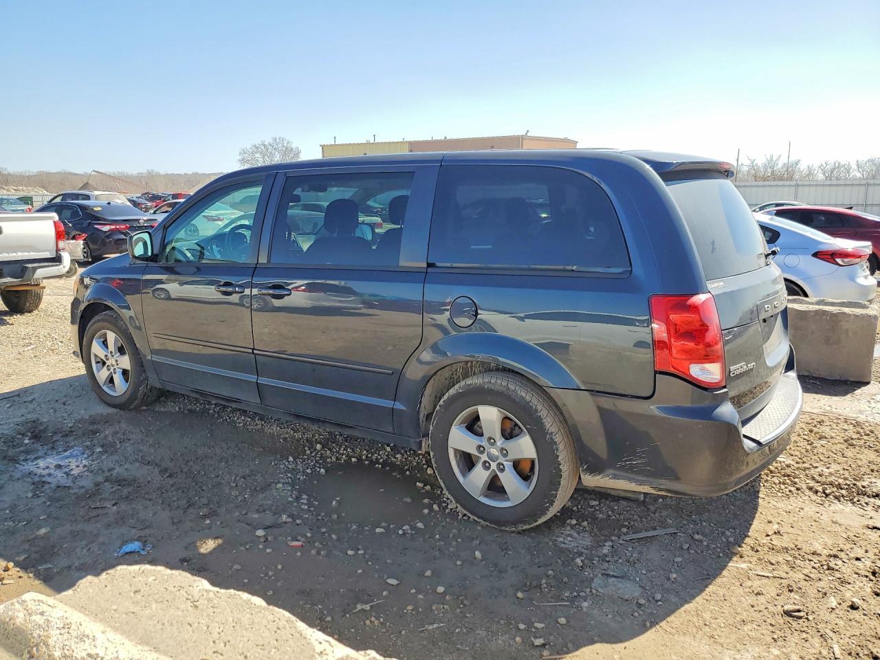 2013 Dodge Grand Caravan Se - zdjęcie 2