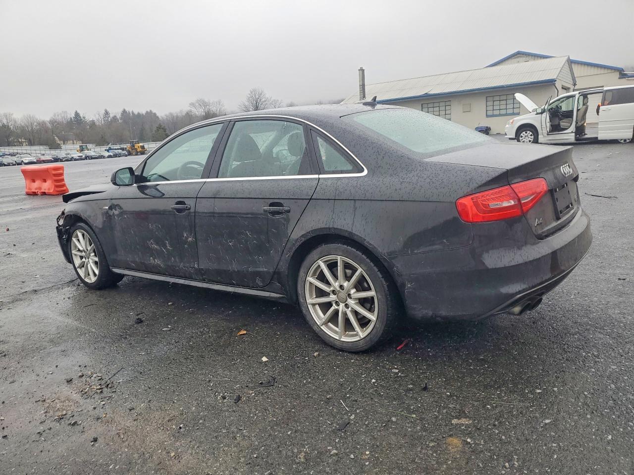 2015 Audi A4 Premium - zdjęcie 2