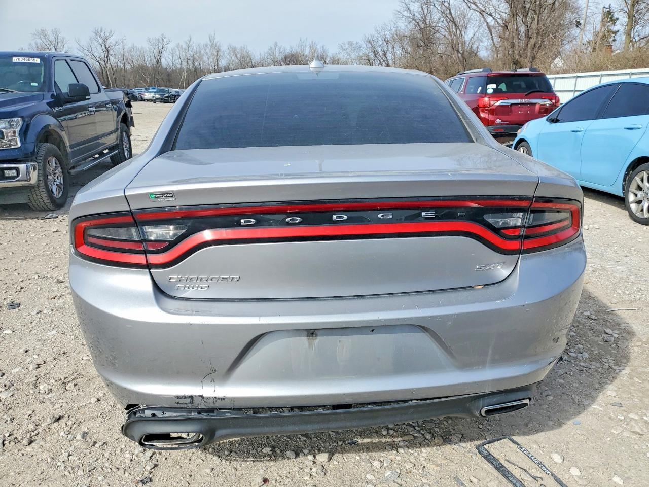 2016 Dodge Charger Sxt - zdjęcie 6