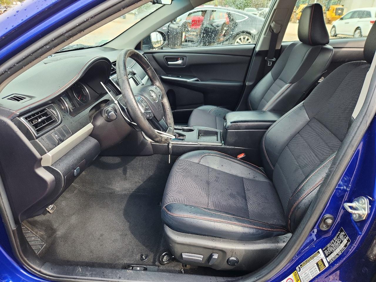 2016 Toyota Camry Se - zdjęcie 7