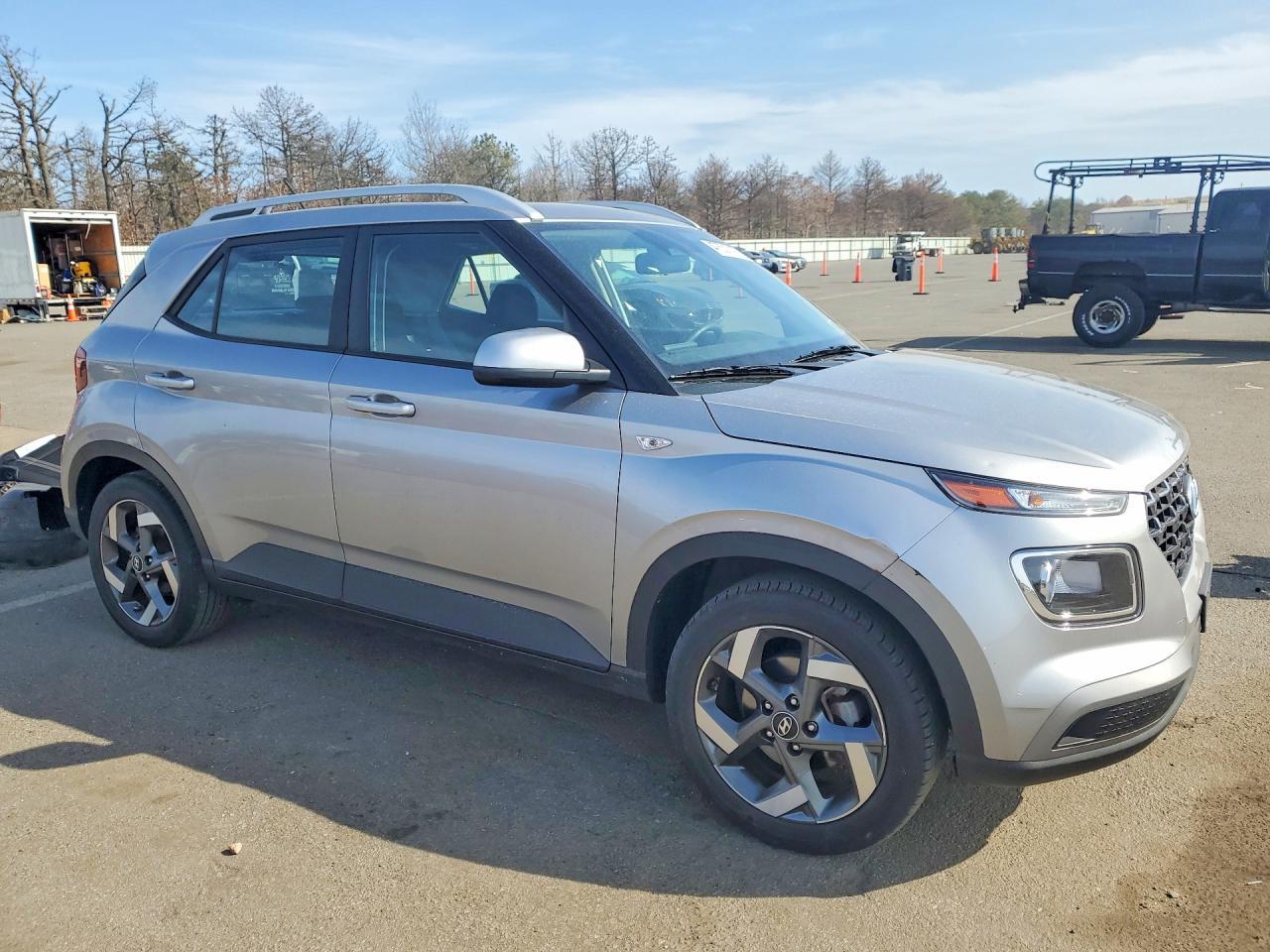 2023 Hyundai Venue Sel - zdjęcie 4