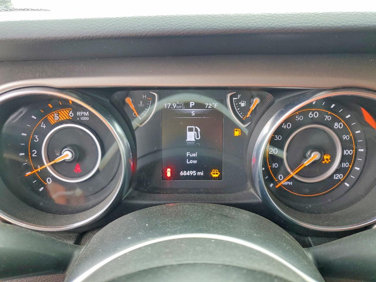 2020 Jeep Wrangler Unlimited Sport - zdjęcie 9