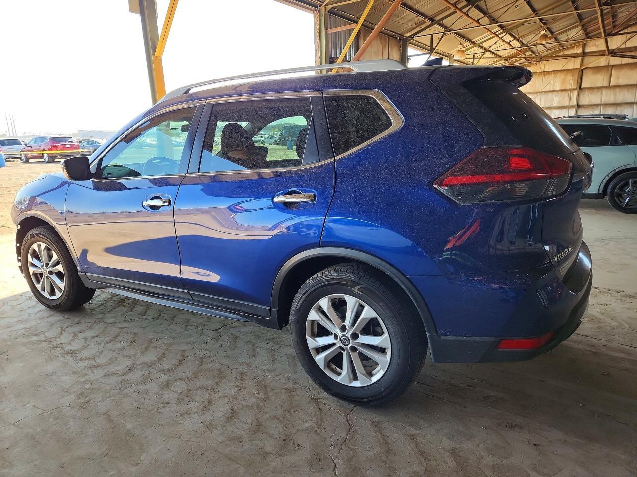 2018 Nissan Rogue S - zdjęcie 2